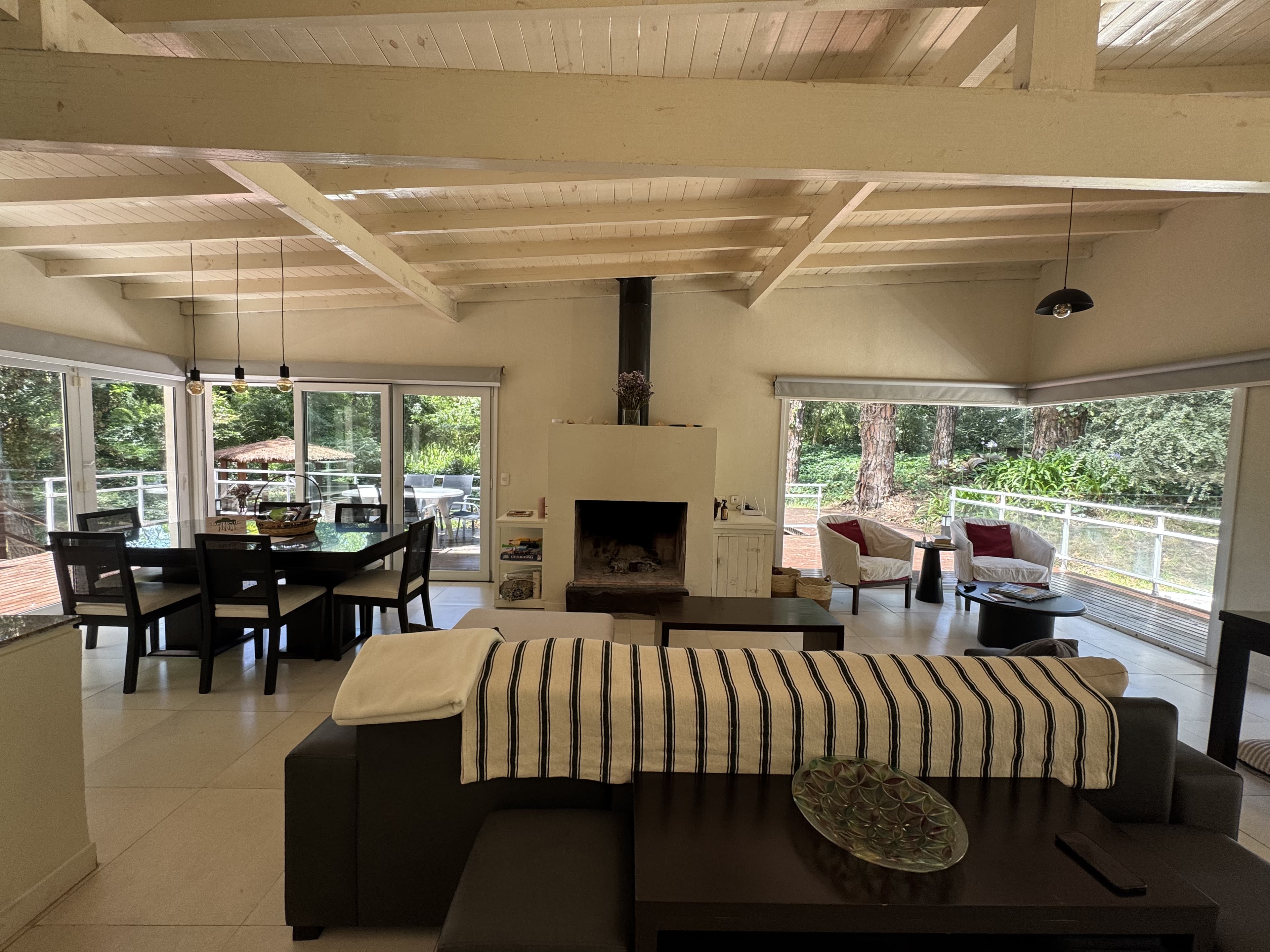Casa Bosques de Neren en Cariló