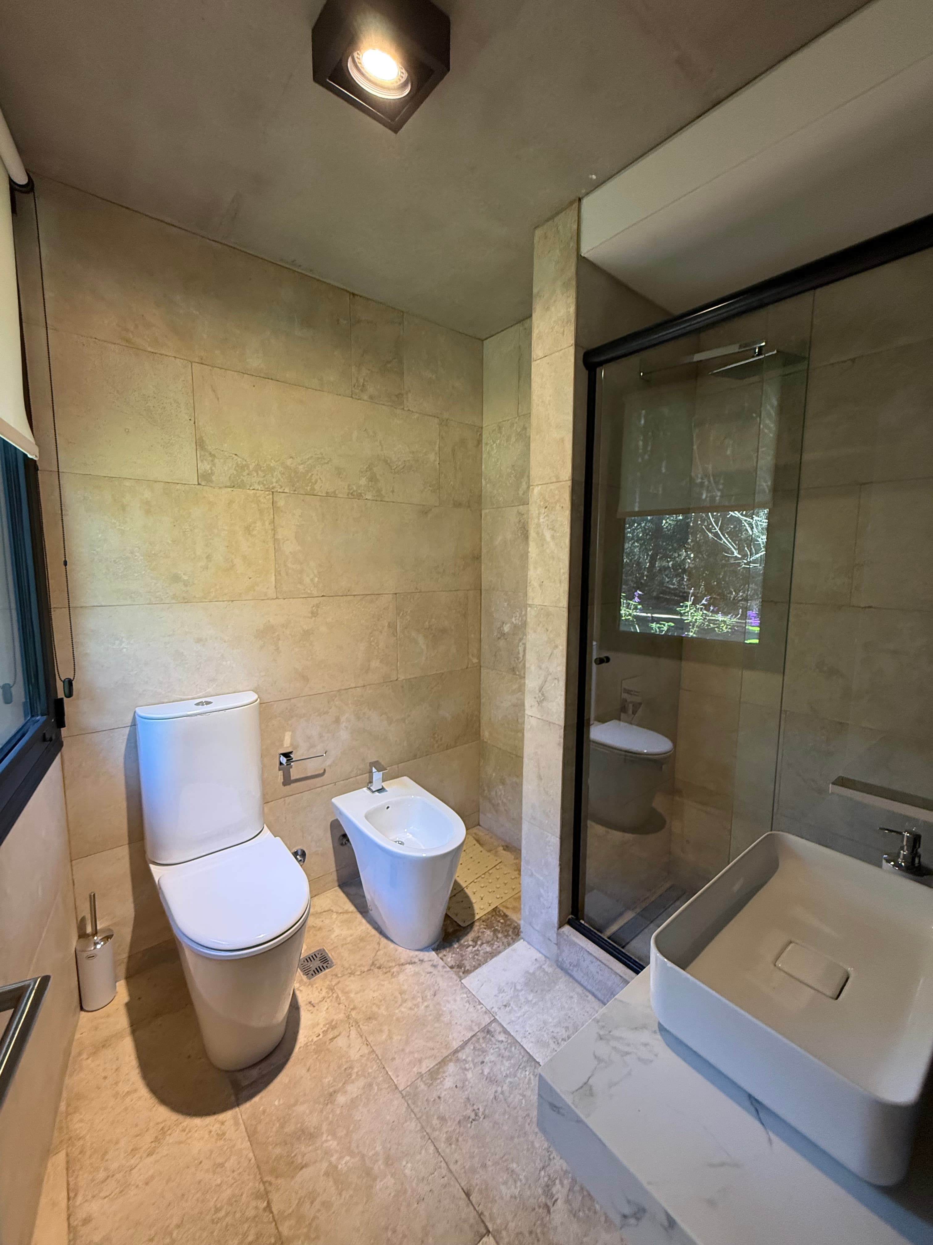 Baño habitacion 4